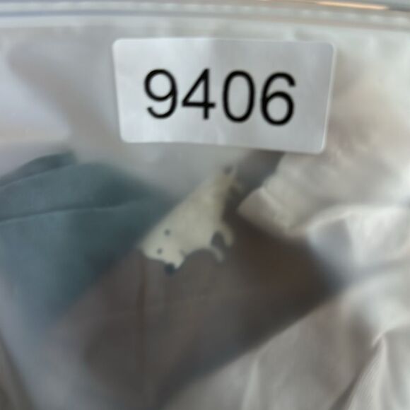 EUC H&M Baby Boy 3 Long Sleeve Tees Brown., Cream & Green Casual - Size 12M - Picture 10 of 10